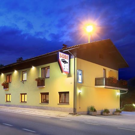 Rooms Sustersic Laibach Exterior foto