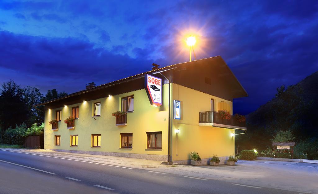 Rooms Sustersic Laibach Exterior foto