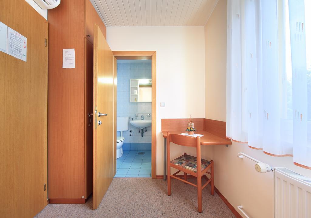 Rooms Sustersic Laibach Exterior foto