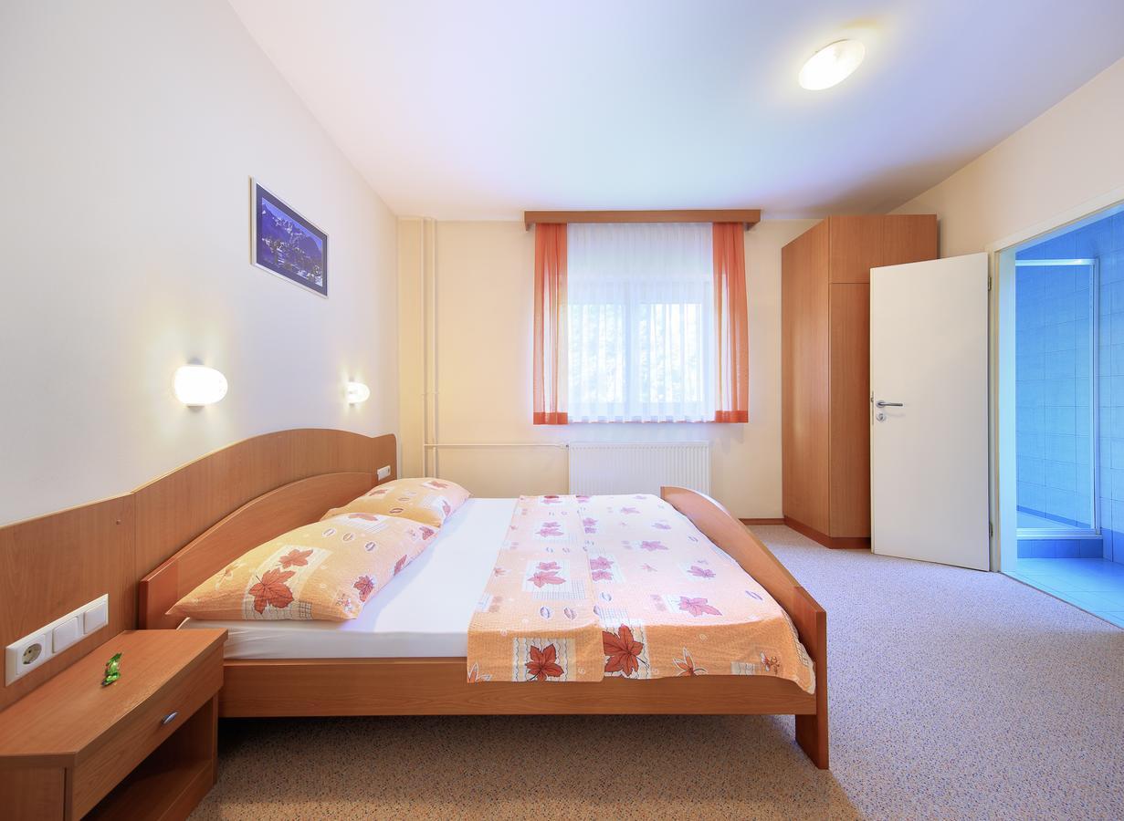 Rooms Sustersic Laibach Exterior foto