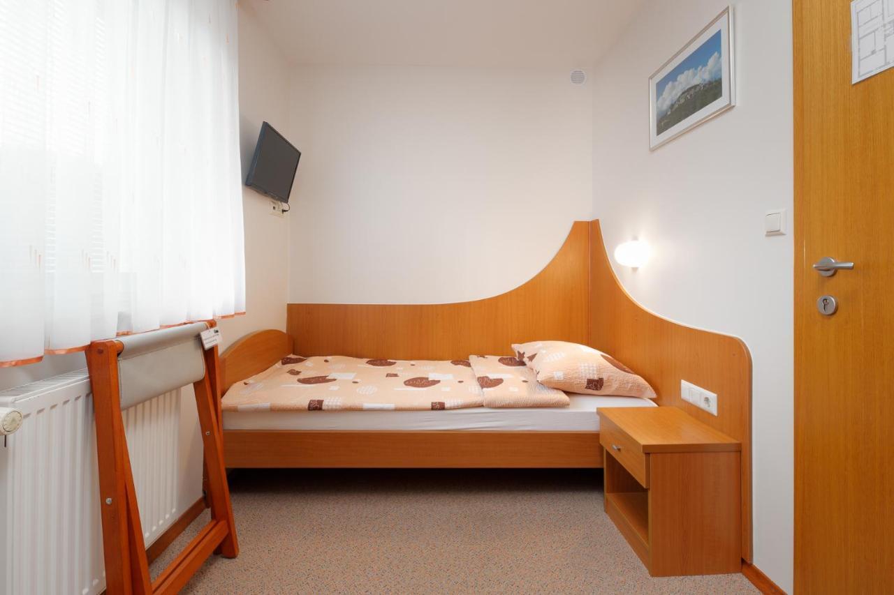 Rooms Sustersic Laibach Exterior foto